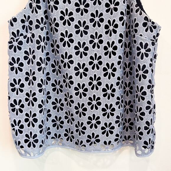 Anthropologie Maeve Crochet Daisy Eyelet Tank Top Blue Size 14 - Picture 4 of 9
